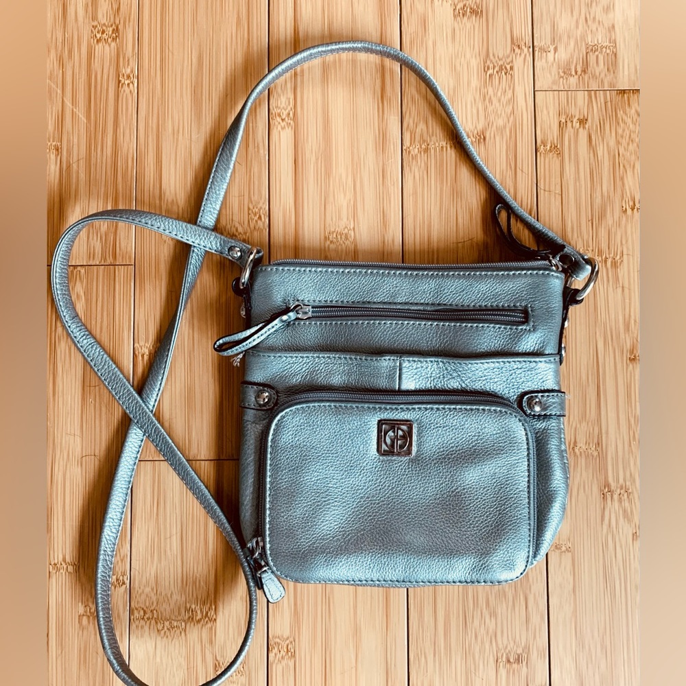 Giani Bernini Leather Crossbody in Pewter/Silver